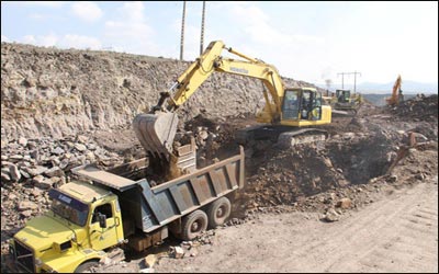آغاز مرحله خاکبرداری پروژه های طرح اقدام ملی مسکن شهرستان پاکدشت