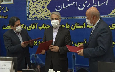 امضا تفاهم نامه ساخت ۳۰۰۰ واحد مسکن محرومان در استان اصفهان