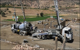 بازسازی مناطق زلزله زده استان هرمزگان با سرعت در حال انجام است