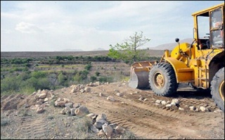 رفع تصرف ۲۰۵ هزار متر مربع از اراضی دولتی در شهرستان طالقان