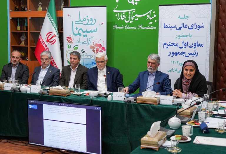 حضور هنرمندان در شهرهای جدید هویت بخش این شهرهاست