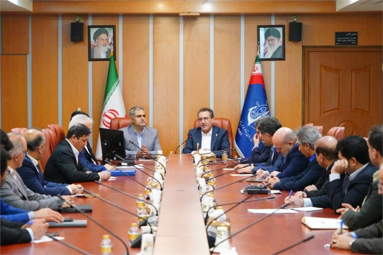 ساخت مسکن کارکنان را با اولویت پیگیری می‌کنیم / توجه و تمرکز دولت برای ماندگاری کارکنان متخصص در دستگاه‌های حاکمیتی