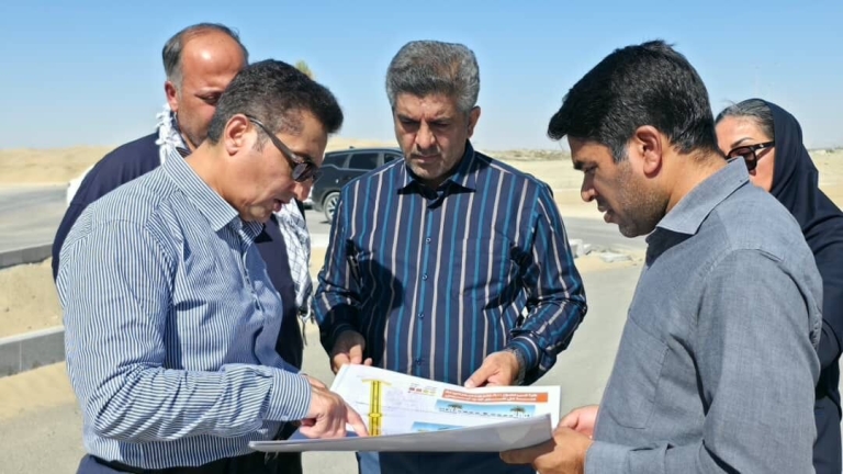 بازدید عضو هیأت مدیره شرکت عمران شهرهای جدید از پروژه‌های عمرانی در شهر جدید تیس