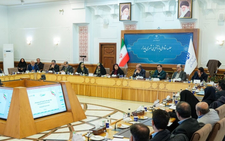 بازآفرینی شهری با نگاه اجتماعی ، فرهنگی و اقتصادی دنبال می‌شود