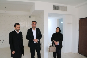 تحویل تعدادی از واحدهای پروژه ۲۴۴ واحدی نهضت ملی مسکن سهل‌آباد شیراز به متقاضیان