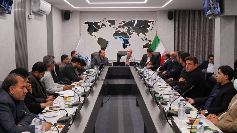 بازآفرینی شهری بم با محور اقتصاد سبز / شناسایی ظرفیت‌های سرمایه‌گذاری در مسیر حفاظت از قنات و نخلستان