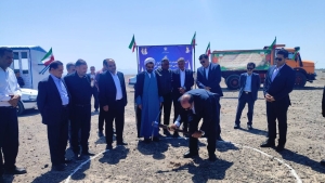 آغاز عملیات آماده‌سازی سایت ۸۴ هکتاری شهرستان انار کرمان / ۳۰۰۰ خانواده صاحب زمین مسکونی می‌شوند