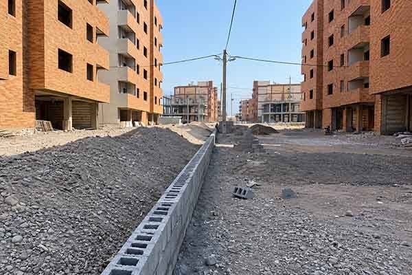 آغاز محوطه‌سازی پروژه ۸۰ واحدی نهضت ملی مسکن صبا در جیرفت؛/ تحویل بخشی از واحدها تا دو ماه آینده