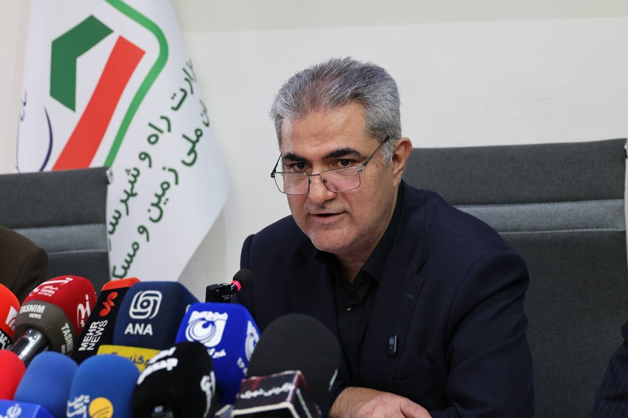هدف‌گذاری واگذاری زمین به ۲۰۰ هزار خانوار تا پایان سال